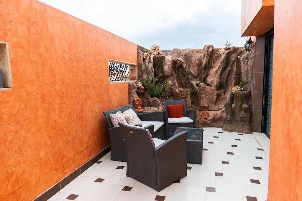 Waterfall Retreat Moroccan Charm Apartment Marrakesh